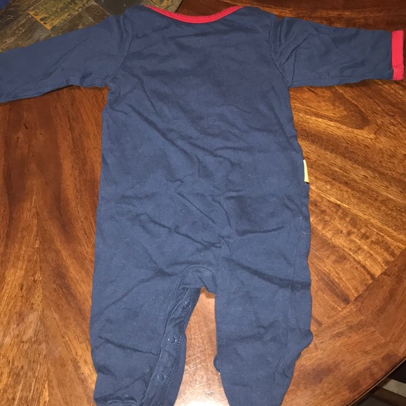 Footed Superman Onesie - Picture 4 of 4